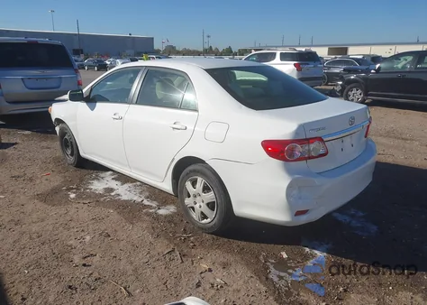 2011 Toyota Corolla Le из США, поврежденный, VIN JTDBU4EE4B9124442